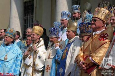 В воскресенье во Львове отслужат большую архиерейскую литургию В воскресенье во Львове отслужат большую архиерейскую литургию