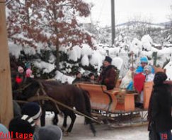 Празднование во Львове открыл Святой Николай Празднование во Львове открыл Святой Николай